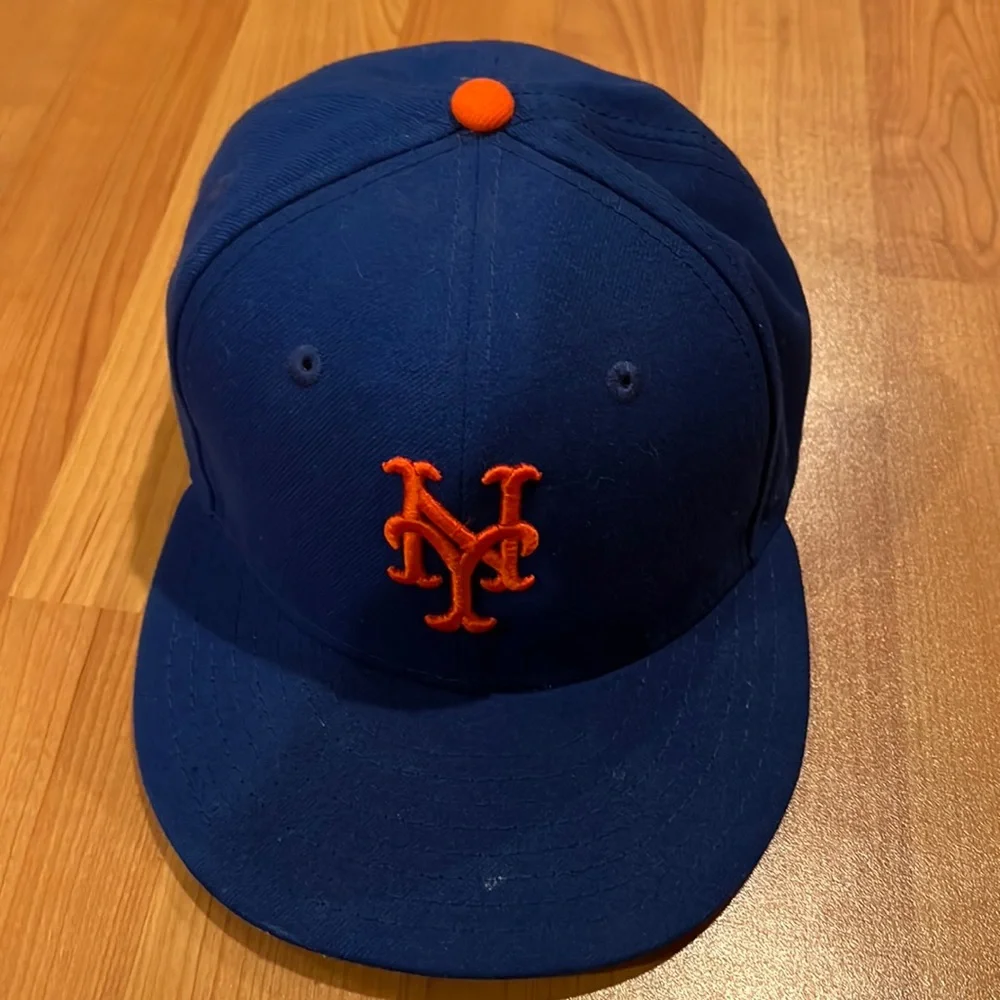 MLB Mets Cap - Picture 1 of 5